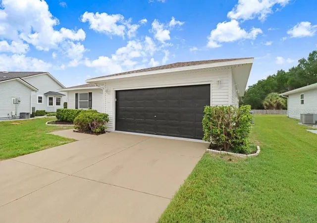 Photo 1 of Single family home for sale at 3448 Glen Abbey Ln, Lakeland, FL 33810 | MLS# A4698570 | Listing updated on 2026-09-02