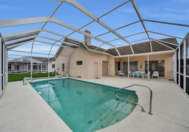 5th image of 7405 Evesborough Ln, New Port Richey, FL 34655 | MLS# TB8524669