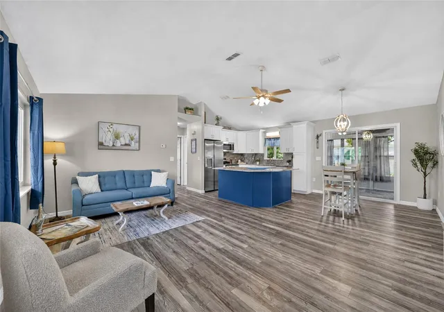 Photo 2 of Single family home for sale at 13685 Se 90th Court, Summerfield, FL 34491 | MLS# G5114472 | Listing updated on 2026-09-25