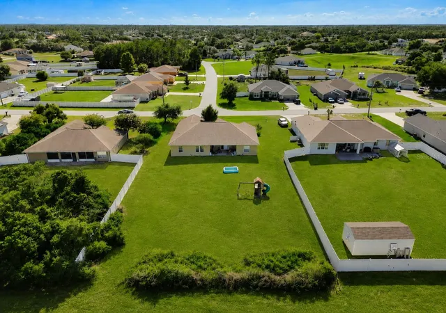 1st image of 10377 Sw 38th Ave, Ocala, FL 34476 | MLS# OM727654