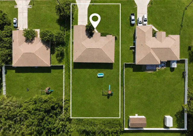 2nd image of 10377 Sw 38th Ave, Ocala, FL 34476 | MLS# OM727654