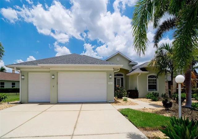 Homes for sale in Parrish, FL | 5323 90th Avenue Cir E, Parrish, FL 34219 | MLS# A4698578