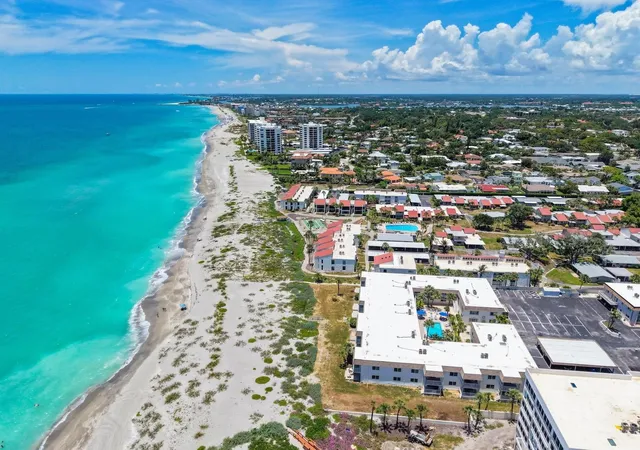 Photo 67 of Condo for sale at 624 Flamingo Dr #112, Venice, FL 34285 | MLS# C7527901 | Listing updated on 2026-08-10