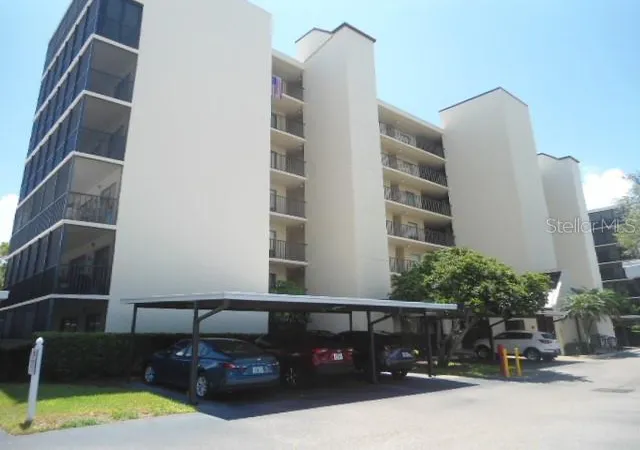 Condo for sale at 2700 Cvs Cay Dr #5D, Clearwater, FL 33760 | MLS# W7887218 | Listing updated on 2026-10-01