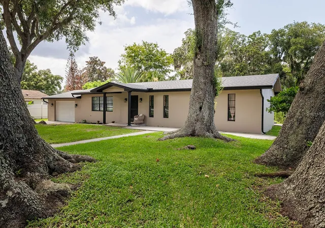 Homes for sale in South Daytona, FL | 764 Reed Canal Rd, South Daytona, FL 32119 | MLS# V4949950