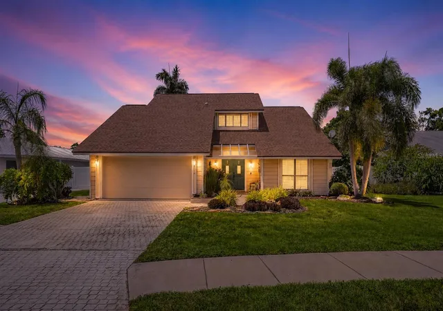 1st image of 8112 12th Ave Nw, Bradenton, FL 34209 | MLS# A4698580