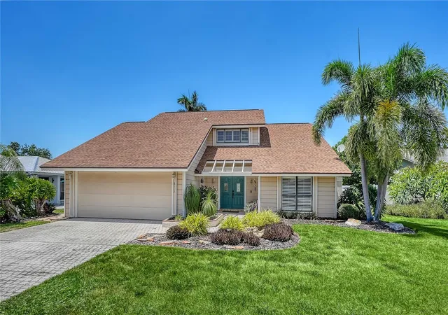 2nd image of 8112 12th Ave Nw, Bradenton, FL 34209 | MLS# A4698580