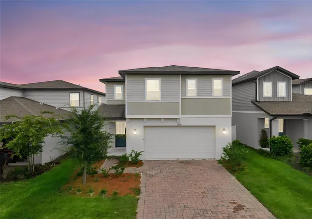Homes for sale in Clermont, FL | 2292 Mystic Maze Ln, Clermont, FL 34715 | MLS# O6421195