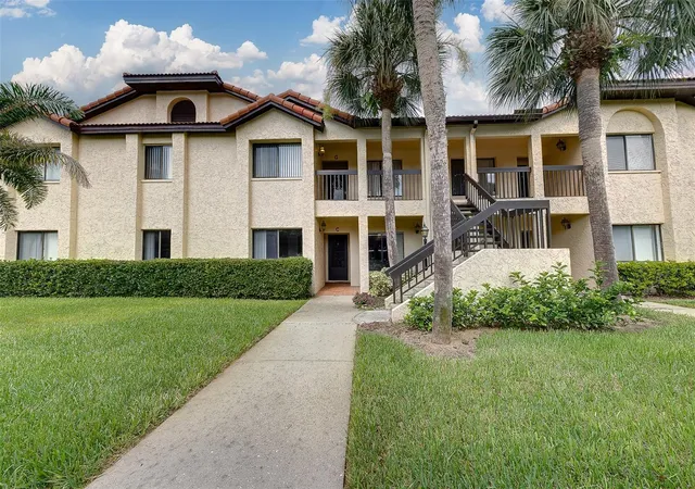 3rd image of 1801 E Lake Rd #20G, Palm Harbor, FL 34685 | MLS# TB8524703