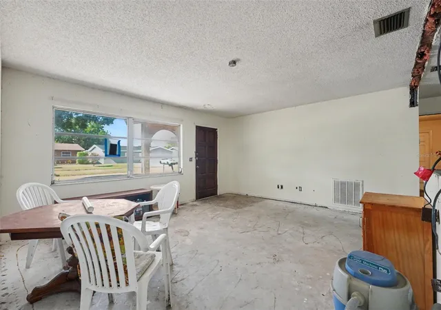 Photo 3 of Single family home for sale at 8373 78th Terrace, Seminole, FL 33777 | MLS# TB8524711 | Listing updated on 2026-09-29