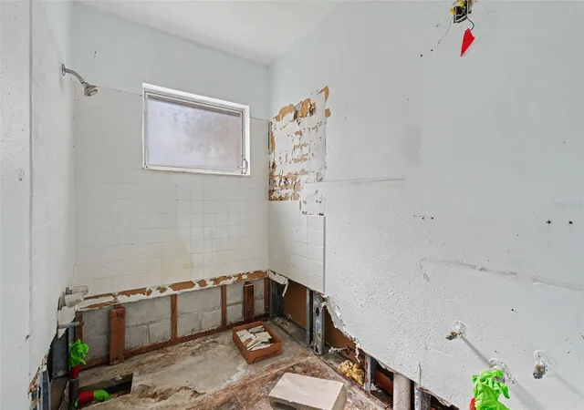 Photo 4 of Single family home for sale at 8373 78th Terrace, Seminole, FL 33777 | MLS# TB8524711 | Listing updated on 2026-09-29