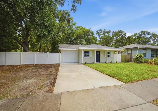 2nd image of 1333 Overlea St, Clearwater, FL 33755 | MLS# TB8524713