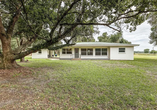 Homes for sale in Lakeland, FL | 5256 Knights Station Rd, Lakeland, FL 33810 | MLS# TB8524717
