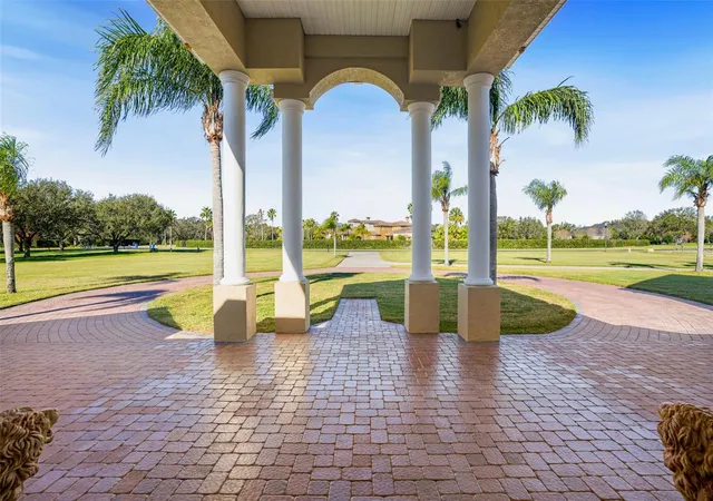 5th image of 11518 Hammock Oaks Ct, Lithia, FL 33547 | MLS# TB8524722