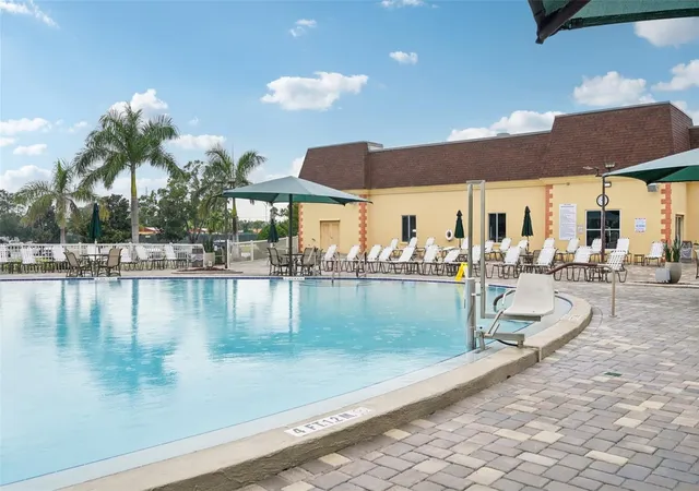 2nd image of 2040 Sifield Grns Wy, SUN CITY CENTER, FL 33573