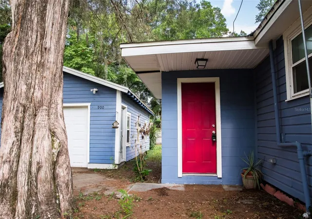 2nd image of 900 Kentucky Blvd, Eustis, FL 32726 | MLS# G5114483