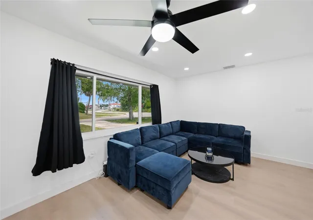 Photo 3 of Single family home for sale at 2506 Lakeshore Cir, Port Charlotte, FL 33952 | MLS# D6147949 | Listing updated on 2026-10-22