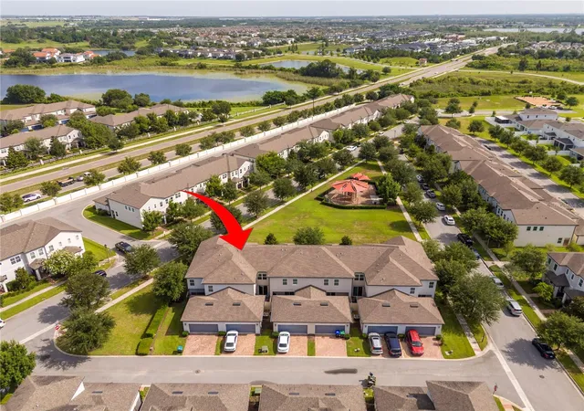 Photo 4 of Townhouse for sale at 14031 Picard Aly, Winter Garden, FL 34787 | MLS# O6421215 | Listing updated on 2026-08-12