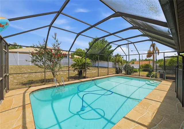 Photo 1 of Single family home for sale at 9470 Montebello Ln, Spring Hill, FL 34608 | MLS# TB8524735 | Listing updated on 2026-09-15