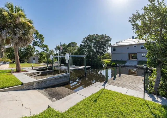 2nd image of 3318 Pineview Dr, Holiday, FL 34691 | MLS# W7887224