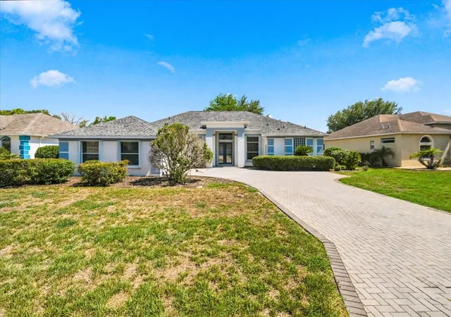 Photo 4 of Single family home for sale at 8402 Maybelle Dr, Weeki Wachee, FL 34613 | MLS# W7887225 | Listing updated on 2026-08-26