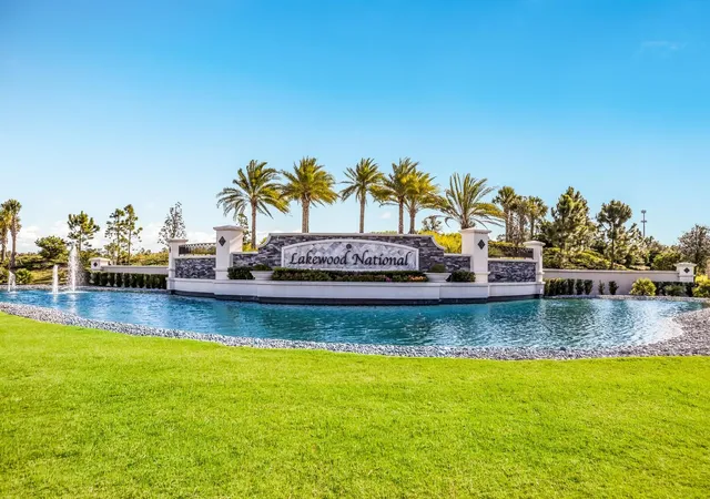Photo 2 of Condo for sale at 5557 Palmer Cir #202, Bradenton, FL 34211 | MLS# A4698601 | Listing updated on 2026-08-09