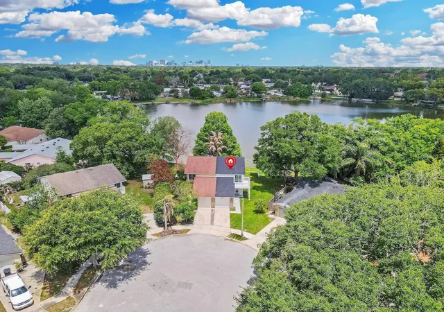 Photo 2 of Single family home for sale at 3058 Graceland Ct, Orlando, FL 32812 | MLS# O6421233 | Listing updated on 2026-09-02