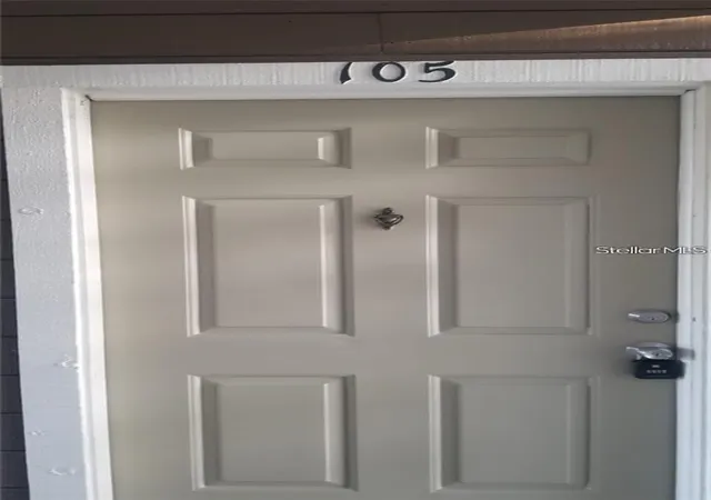 2nd image of 246 Afton Sq #105, Altamonte Springs, FL 32714 | MLS# O6421235