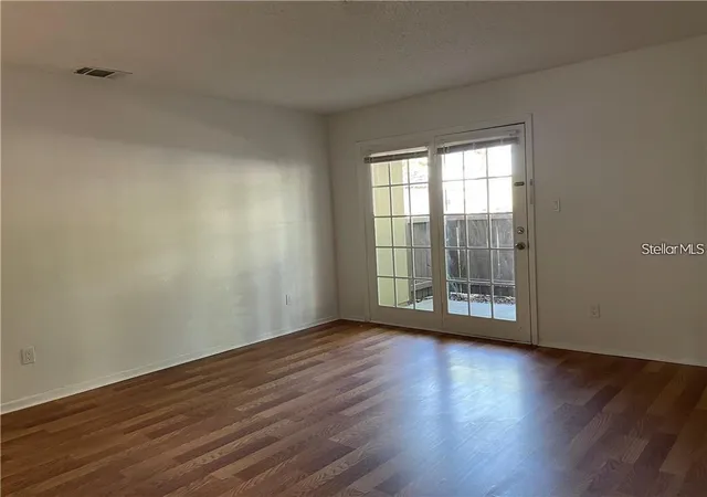 Photo 3 of Condo for sale at 246 Afton Sq #105, Altamonte Springs, FL 32714 | MLS# O6421235 | Listing updated on 2026-09-24