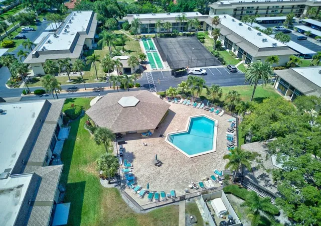 Photo 3 of Condo for sale at 12300 Vonn Rd #4307, Largo, FL 33774 | MLS# TB8524755 | Listing updated on 2026-10-05