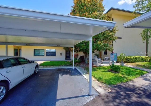 Photo 3 of Condo for sale at 12300 Vonn Rd #4307, Largo, FL 33774 | MLS# TB8524755 | Listing updated on 2026-10-05