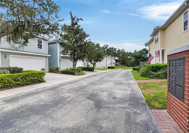61st image of 822 Lumsden Reserve Dr, Brandon, FL 33511 | MLS# TB8524764