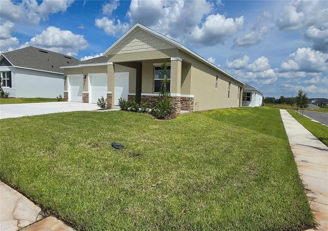 Photo 2 of Single family home for sale at 894 Britton Loop, St Cloud, FL 34771 | MLS# O6421259 | Listing updated on 2026-10-05