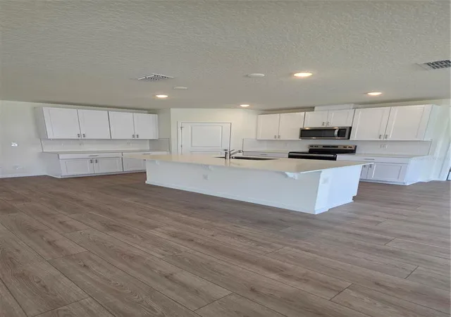 Photo 3 of Single family home for sale at 894 Britton Loop, St Cloud, FL 34771 | MLS# O6421259 | Listing updated on 2026-10-05