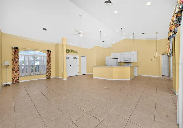5th image of 225 Fairway Rd, Rotonda West, FL 33947 | MLS# D6147950