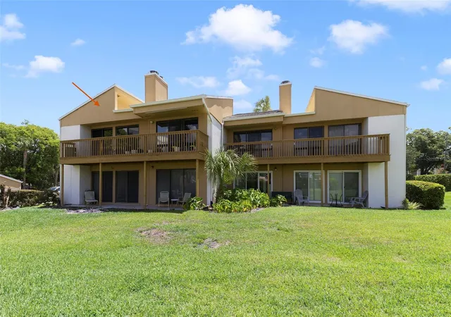 2nd image of 1051 S Highland St, MOUNT DORA, FL 32757