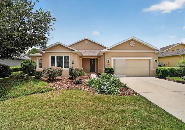 Photo 1 of Single family home for sale at 9858 Sw 90th Street, Ocala, FL 34481 | MLS# OM727673 | Listing updated on 2026-08-02