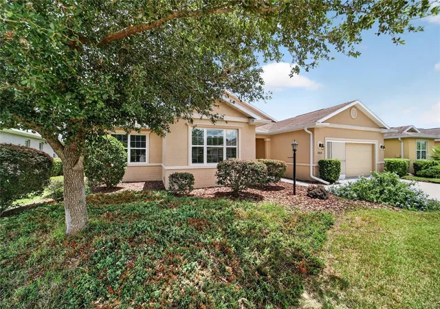 Photo 3 of Single family home for sale at 9858 Sw 90th Street, Ocala, FL 34481 | MLS# OM727673 | Listing updated on 2026-08-02