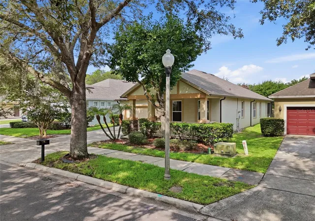 Photo 2 of Single family home for sale at 13137 Penshurst Ln, Windermere, FL 34786 | MLS# O6421270 | Listing updated on 2026-09-13