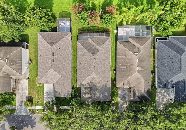 Photo 3 of Single family home for sale at 13137 Penshurst Ln, Windermere, FL 34786 | MLS# O6421270 | Listing updated on 2026-09-13