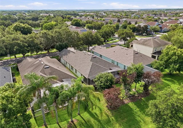 Photo 4 of Single family home for sale at 13137 Penshurst Ln, Windermere, FL 34786 | MLS# O6421270 | Listing updated on 2026-09-13
