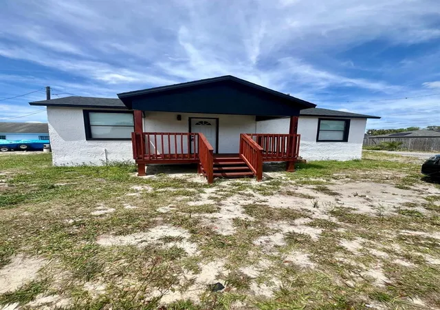 Photo 1 of Single family home for sale at 708 Martin L King Jr Ave, Lakeland, FL 33815 | MLS# O6421285 | Listing updated on 2026-10-08