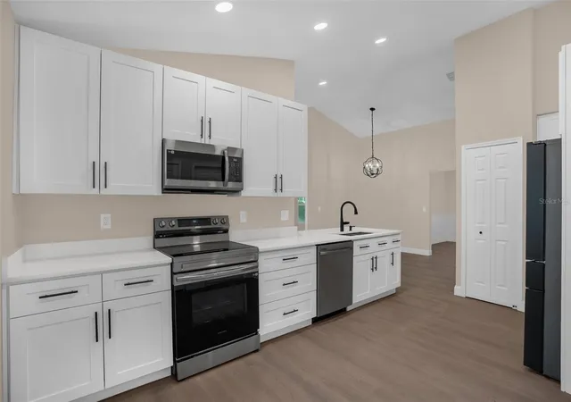5th image of 3827 Westerham Dr, Clermont, FL 34711 | MLS# O6421287