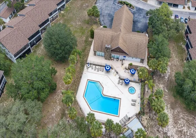 5th image of 6653 River Run Blvd #6653, Weeki Wachee, FL 34607 | MLS# TB8524803