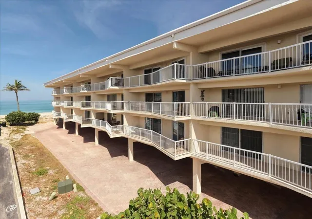 2nd image of 1480 Gulf Blvd #202, Englewood, FL 34223 | MLS# A4698626