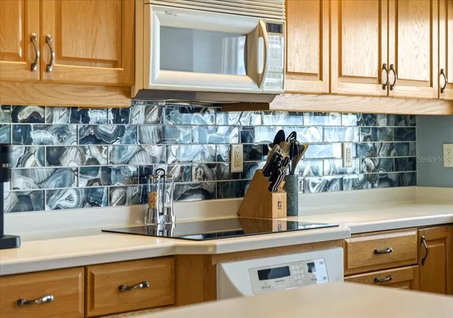 4th image of 1480 Gulf Blvd #202, Englewood, FL 34223 | MLS# A4698626