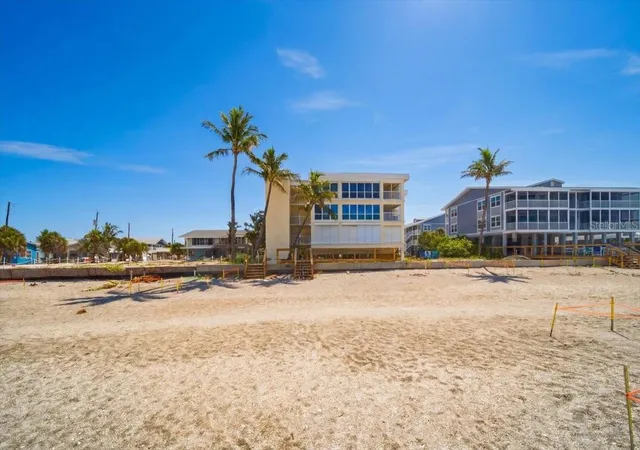 2nd image of 1480 Gulf Blvd, ENGLEWOOD, FL 34223