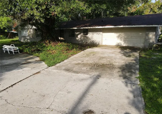 Homes for sale in Auburndale, FL | 2420 Nelson St, Auburndale, FL 33823 | MLS# L4963177
