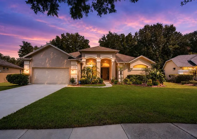 Photo 2 of Single family home for sale at 4916 Willow Ridge Ter, Valrico, FL 33596 | MLS# TB8524820 | Listing updated on 2026-08-02