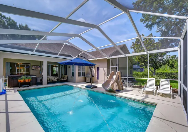Photo 3 of Single family home for sale at 4916 Willow Ridge Ter, Valrico, FL 33596 | MLS# TB8524820 | Listing updated on 2026-08-02
